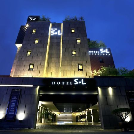 ג'אונג'ו Sol Boutique Hotel מראה חיצוני תמונה